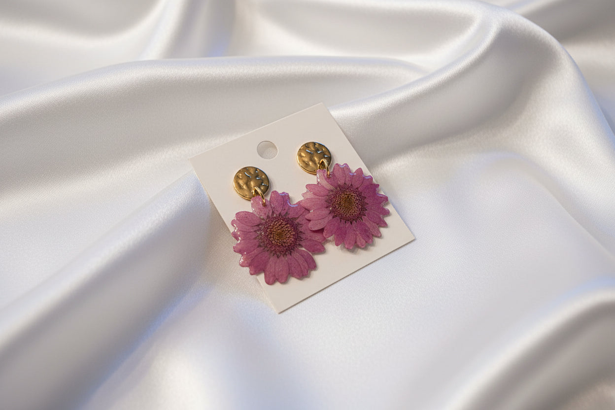Boucles d'oreille or petite Marguerite parme