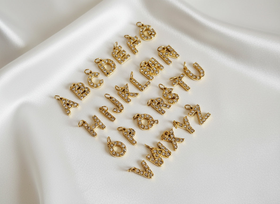 Charm Initiale doré strass