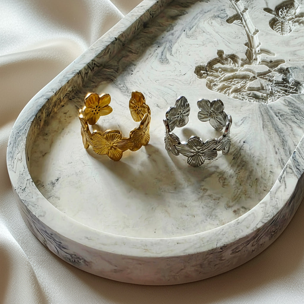 Bague Fleur relief