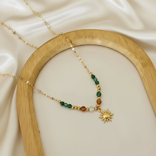 Collier perle médaillon Soleil