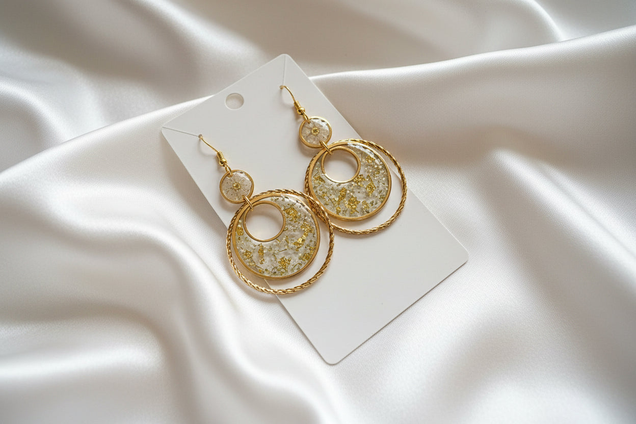Boucles d'oreille or pendantes fleurs naturelles