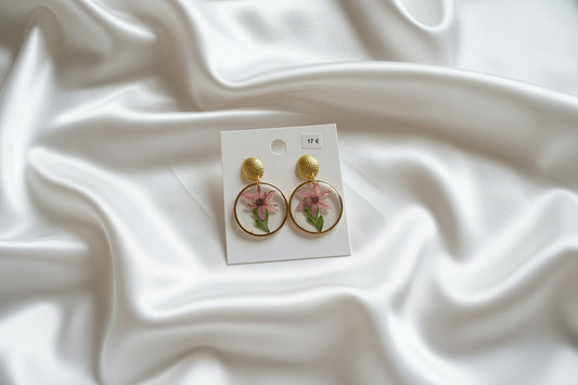 Boucles d'oreilles fleur naturelle rose